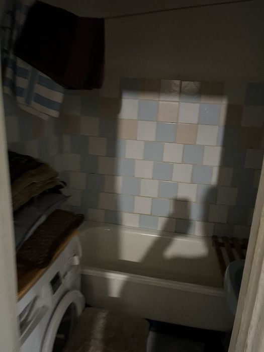 Прода. 2-х комнатную квартиру в центре города 5 этаж прямая