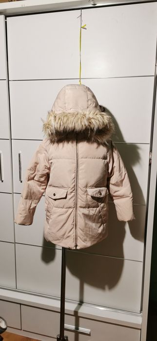 Kurtka puchowa  zimowa Zara rozmiar 128,8 lat ,