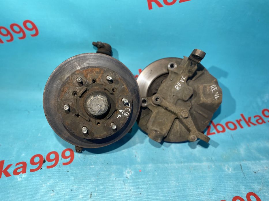 Поворотний кулак Ford Ranger 4x2 99-06р цапфа ступиця Рангер