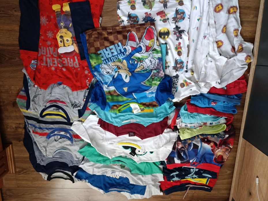 Лот пакет одягу для хлопчика 110-116 футболки реглани