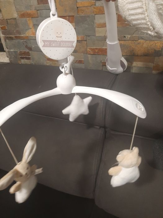 Doudou com música para berço/cama bebé