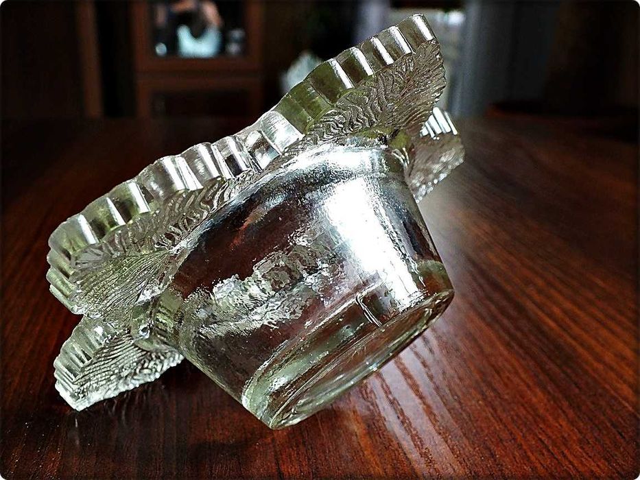 Popielniczka szklana świecznik Grube prasowane szkło transparentne PRL