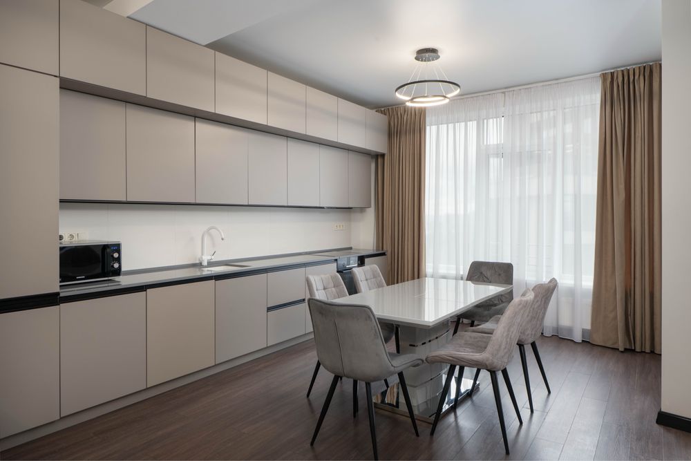 Busov Hill Оренда 4к квартира Генератор 150м