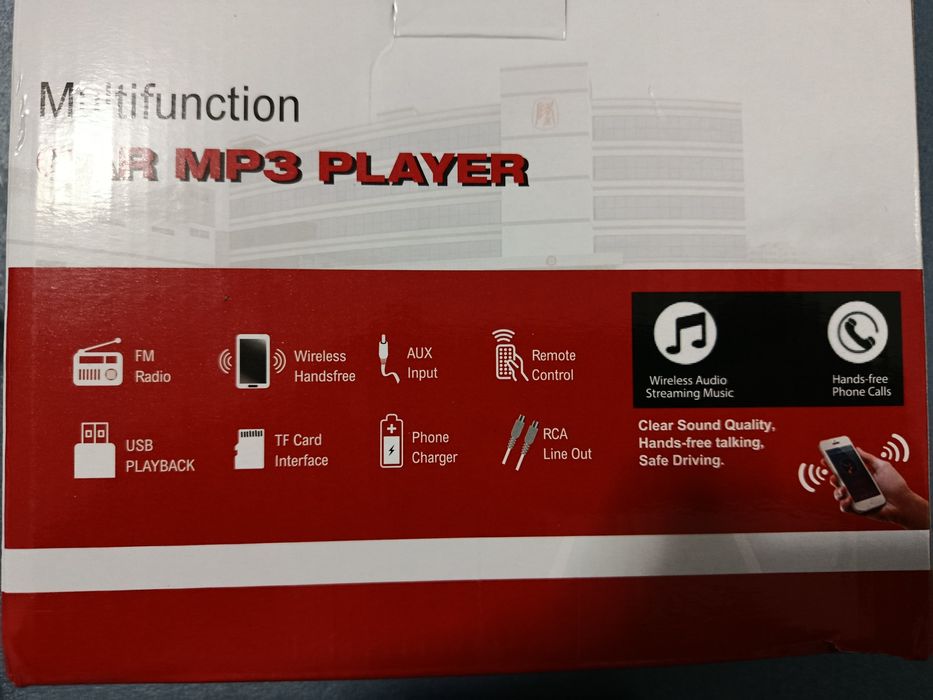 Rádio de carro novo por estrear tem tudo