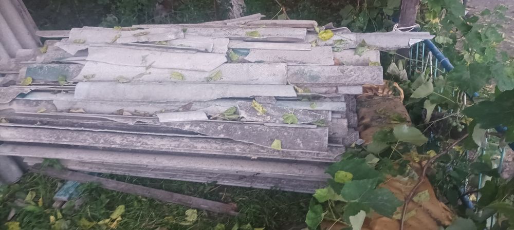 Віддам шифер пошкоджений