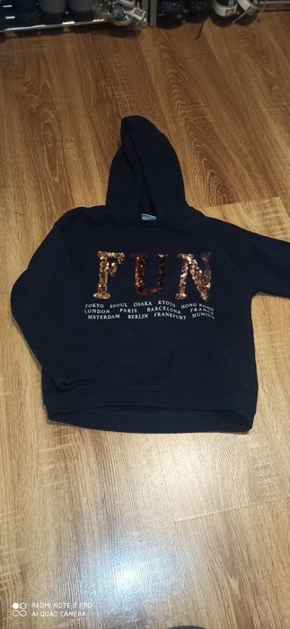 Bluza zara r. 122 cekiny