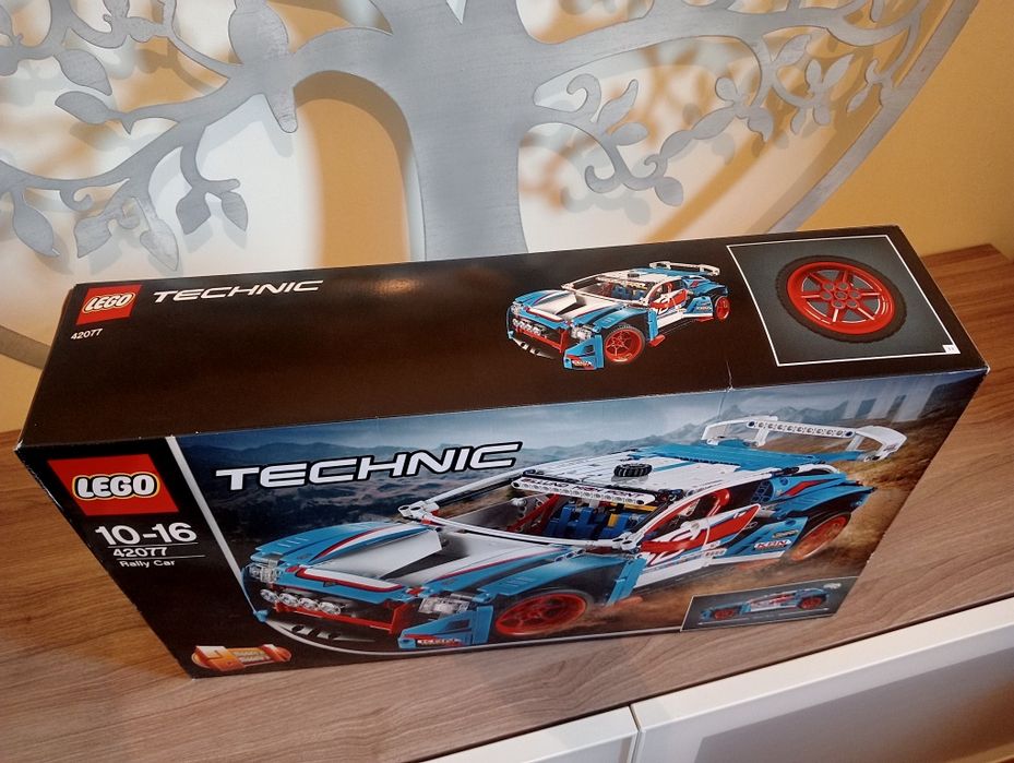 LEGO Technic - Rally car - 42077 Novo