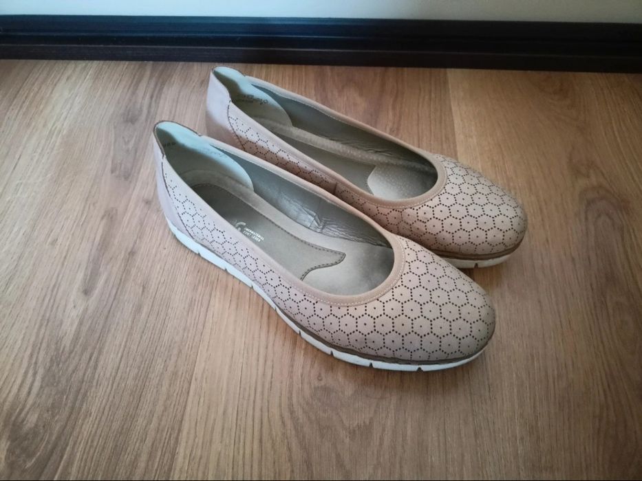 Baleriny skórzane beżowe Rieker