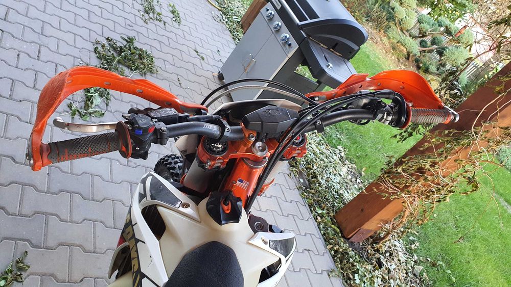 KTM 450 , 250 EXC w wersji 6 days