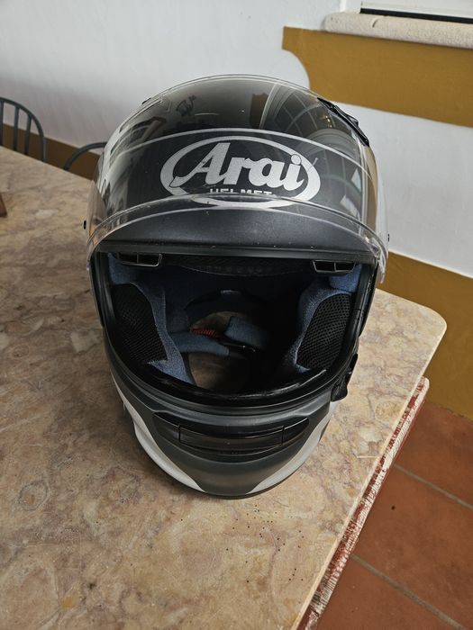 Capacete Arai Profile V ECE R22-05