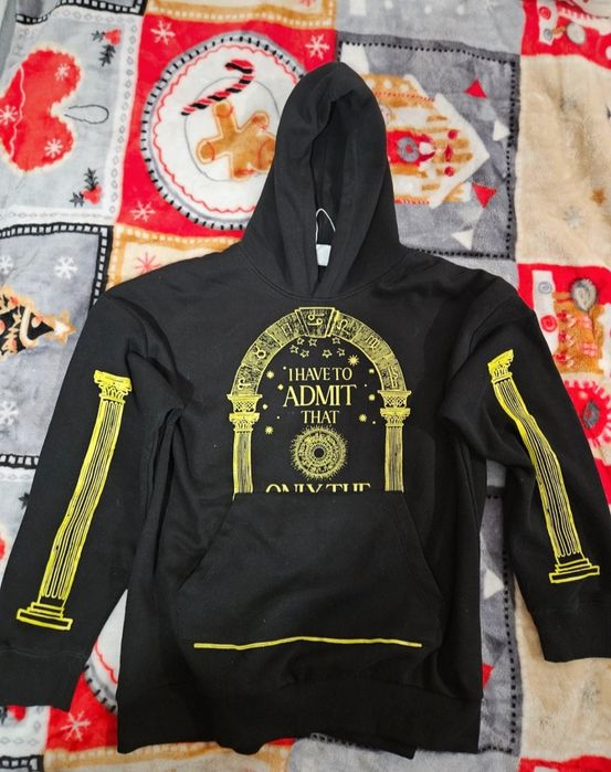 Czarna bluza z kapturem hoodie z haftem