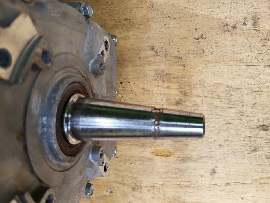 Dwucylindrowy silnik widlasty marki Subaru
