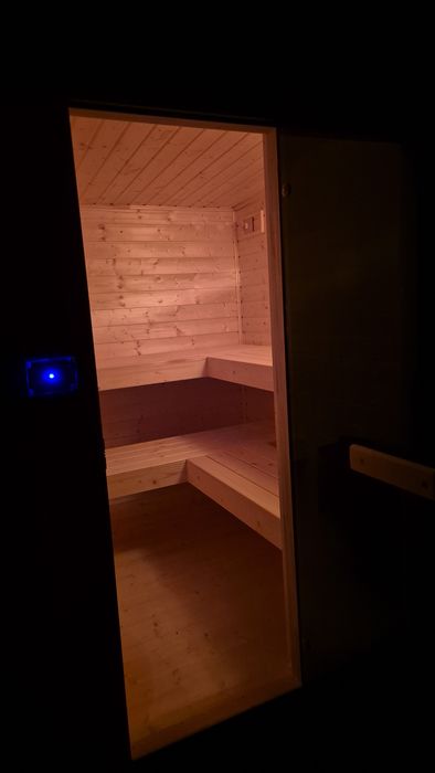 Sauna 200x280cm z przedsionkiem 4-6osób