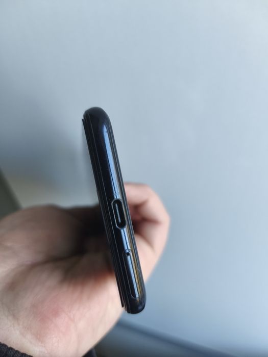 Продам Google Pixel 3 8/128gb