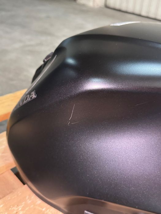 Depósito de combustível Honda CB650r