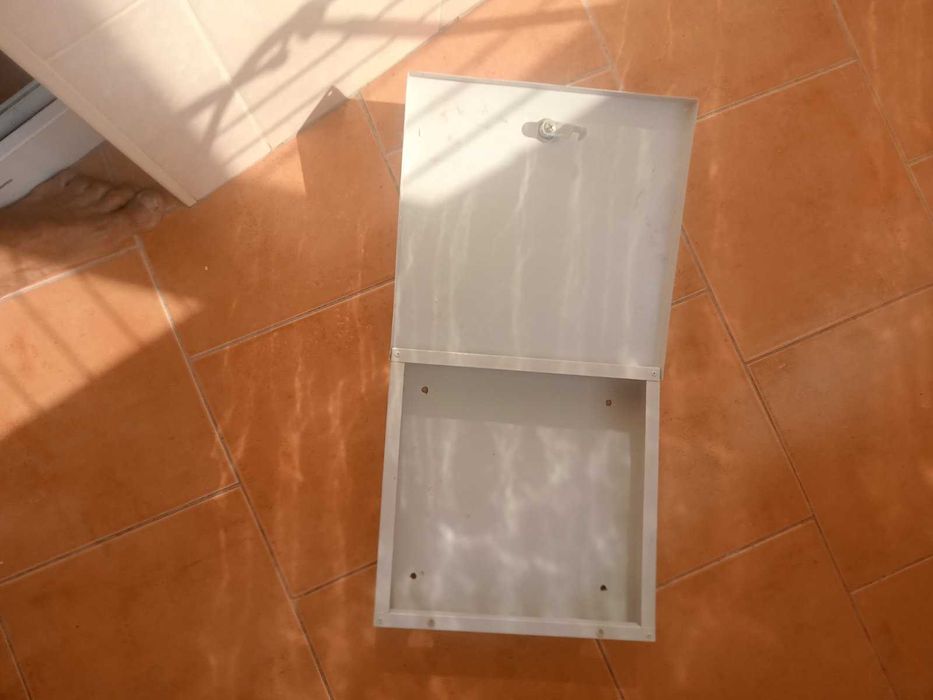 Продам нові електричний кабель, щиток і розподільчу коробку