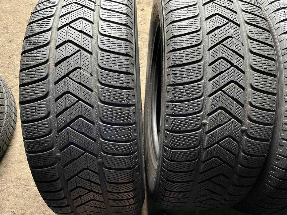 Шини зима 235/65/R17 Pirelli Winter Sottozero 3