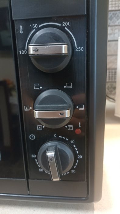 Духова піч Ariete 985