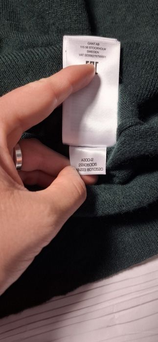 Gant Extra Fine Lambswool sweterek męski, v-neck, w serek logo premium