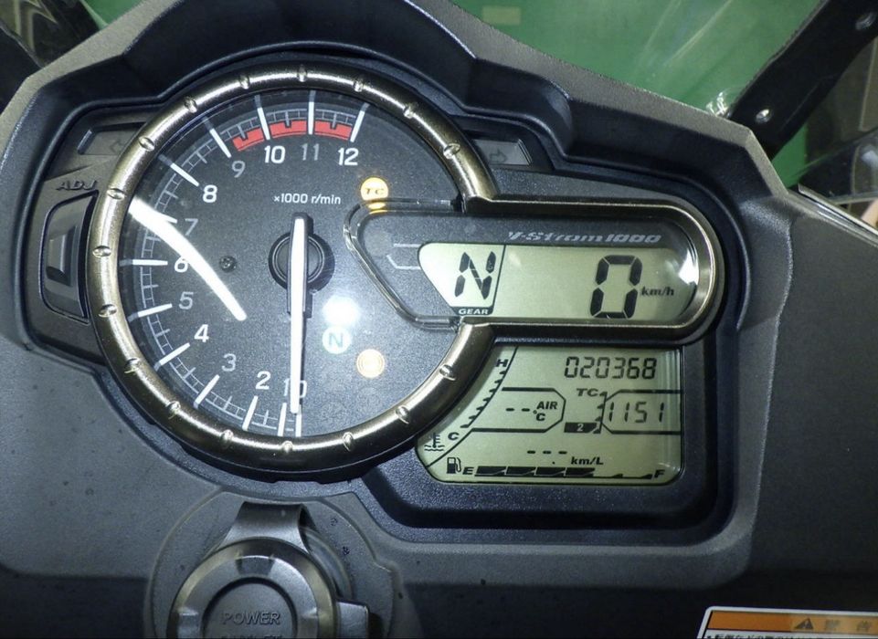 SUZUKI V-STROM 1000A Сузуки 1000