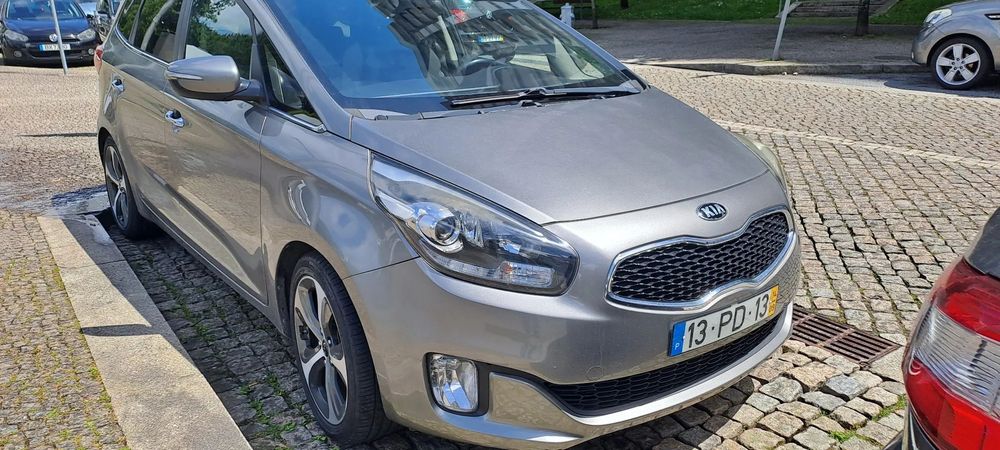 Kia Carens 1.7 CRDi ISG TX