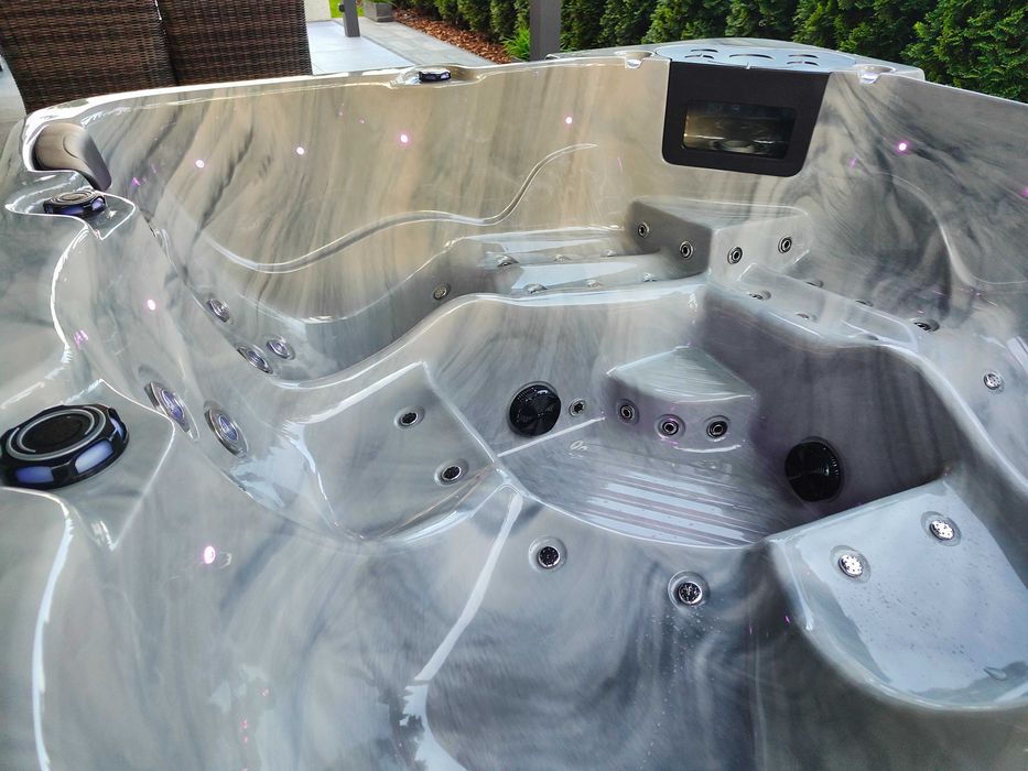 Nowe jacuzzi z gwarancją, 2 leżanki,Balboa, LED , transport , Faktura