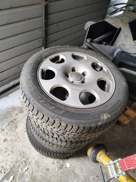 Sprzedam opony 215/55/17