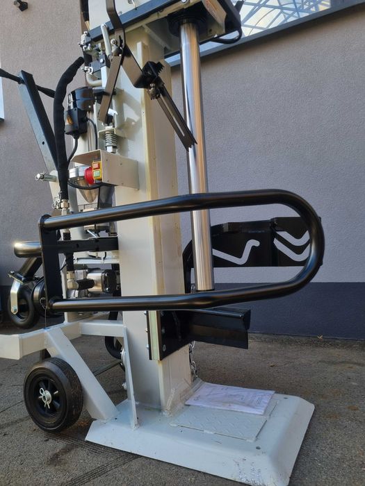 Łuparka rębak Hydr. Potężna moc 30ton nacisk. Wersja Norweska Wom+400V