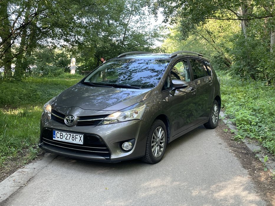 Toyota Verso PREMIUM 1.8  7 osób Polski Salon niski przebieg