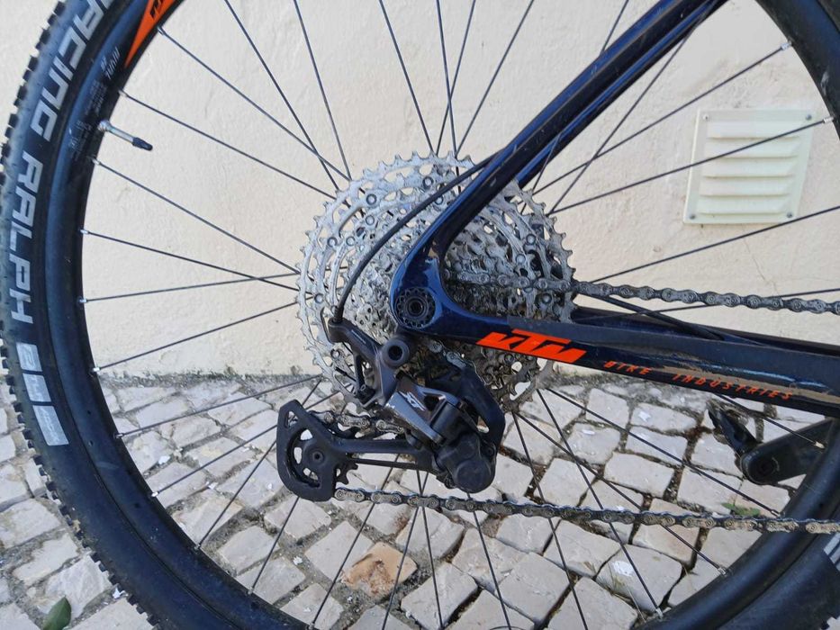 Bicicleta btt KTM Myron carbono