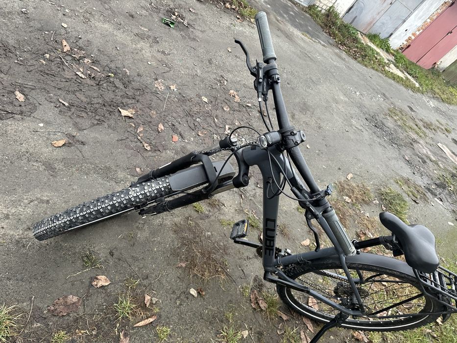 велосипед CUBE