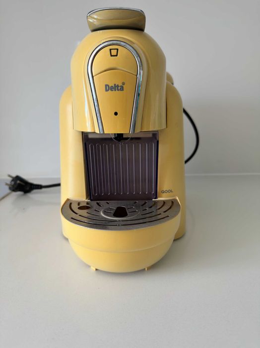 Máquina de Café Delta Q