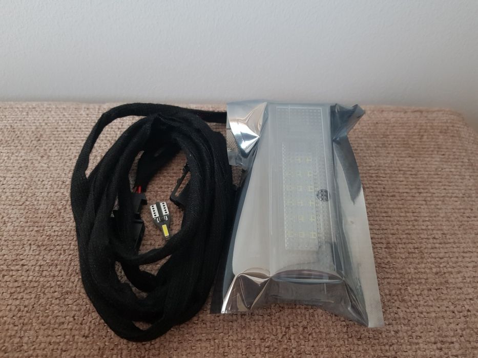 Комплект покращення підсвітки багажника