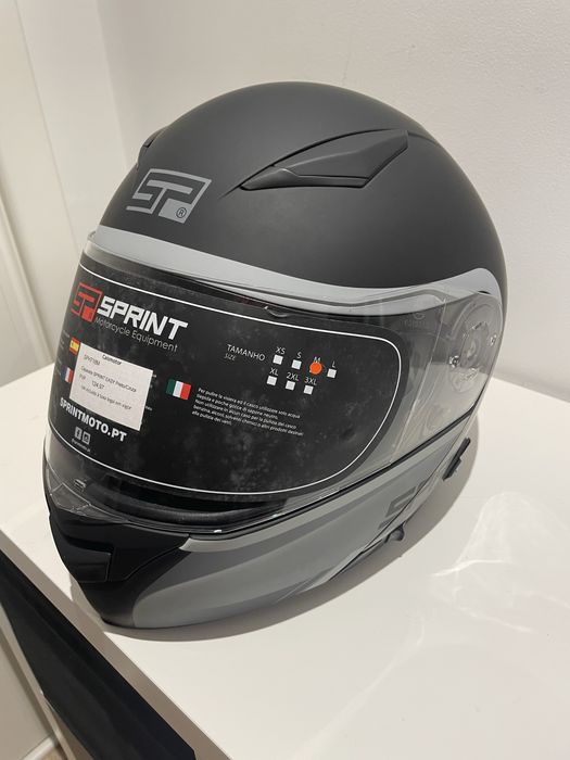 Capacete Sprint Tamanho M (Novo com etiqueta)