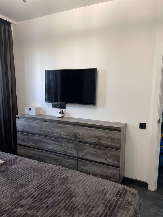 Продам 3 кімнатну квартиру Карачуни . Є- відновленя .