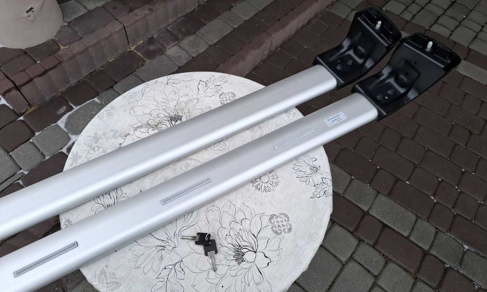 Oryginalny Bagażnik Dachowy Mercedes GLC Coupe Belki Poprzeczki Thule