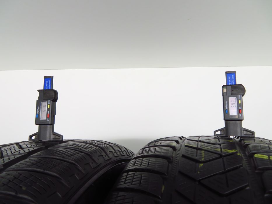 2x 235/60 R18 Opony Zimowe Pirelli Scorpion Winter 103h M0