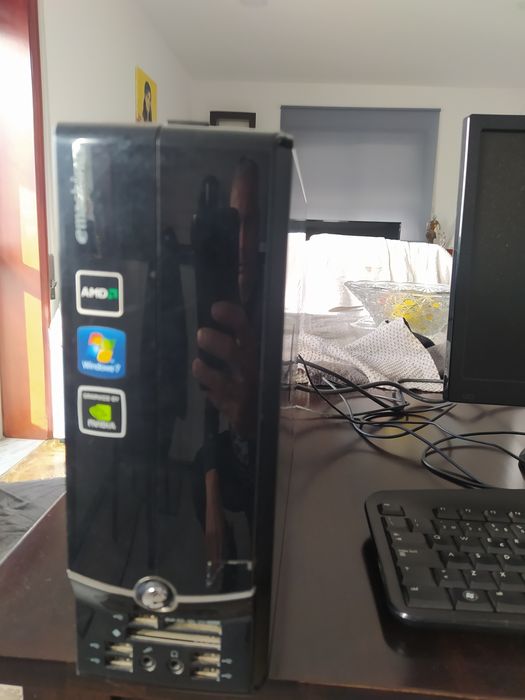 Desktop Computer431813020468520962