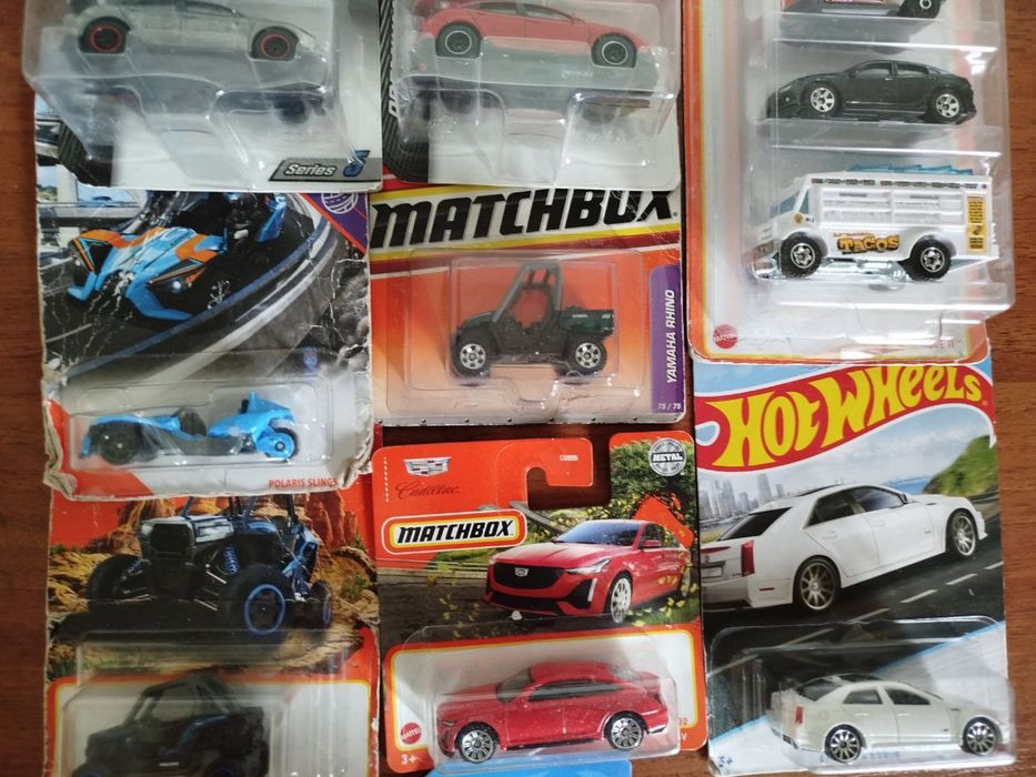 Машинки моделі Hot Wheels - Matchbox - Majorette