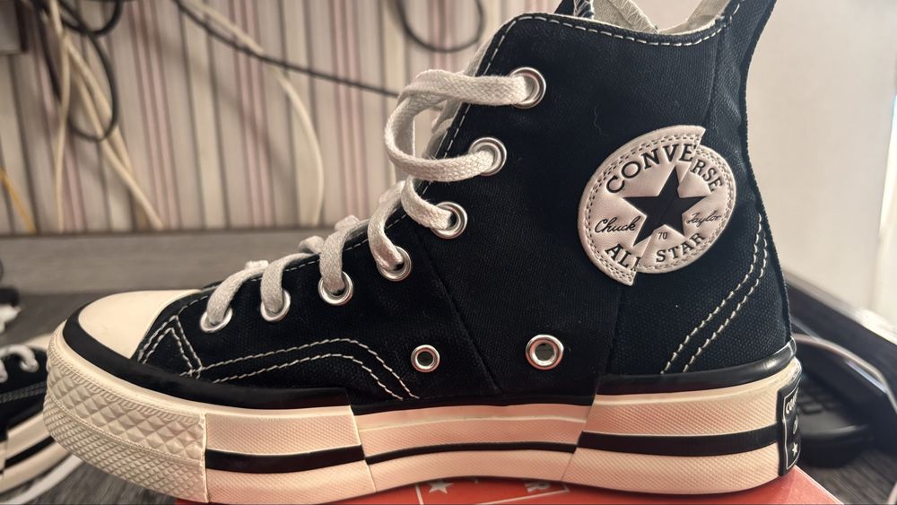 Convers Chuck 70