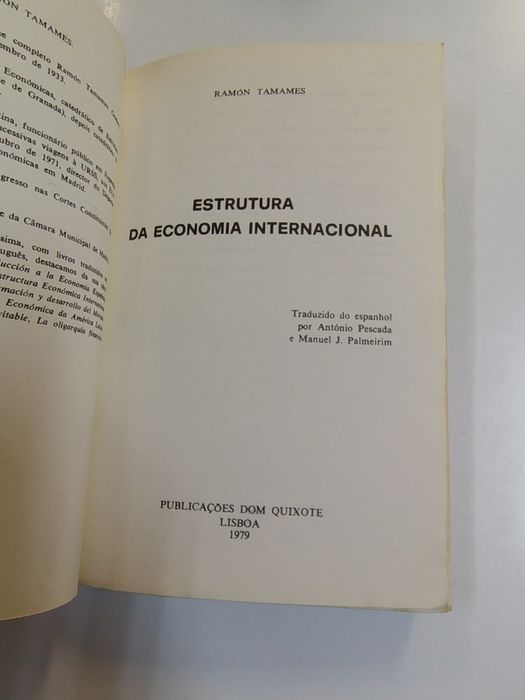 Estrutura da economia internacional, de Ramón Tamames