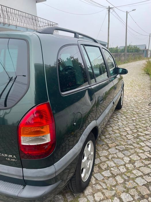 Opel Zafira 2001
