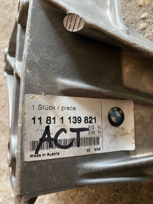 11811139821 BMW Опора двигуна M51 e36
