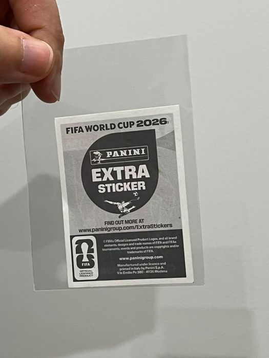 Ronaldo extra sticker gold