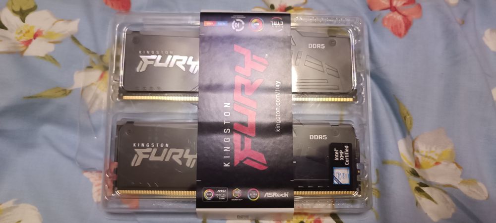 Оперативна пам'ять 2*8 ddr5 Kingston Fury ARGB