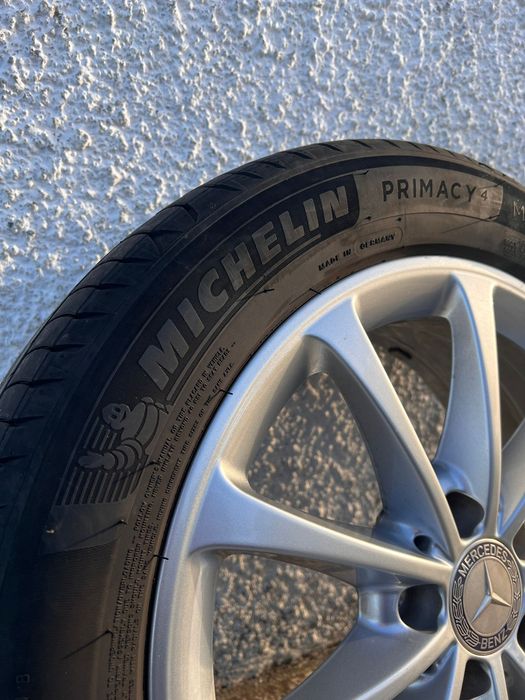 Vendo jantes de liga leve Mercedes originais pneus Michelin