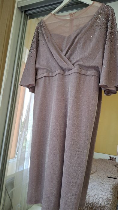 Плаття в хорошому стані