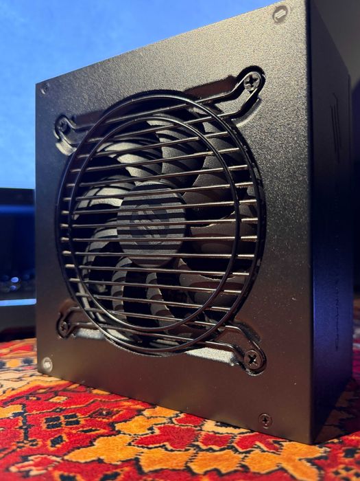 Supremo FM2 Gold 650W
