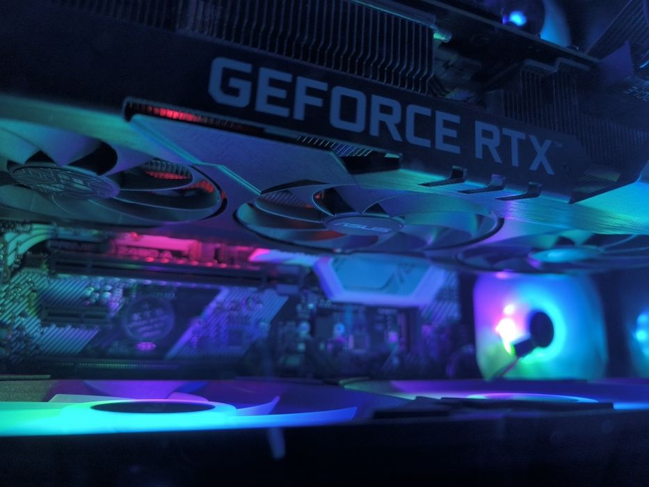 Vendo gráfica ASUS TUF 3070 Ti GAMING OC