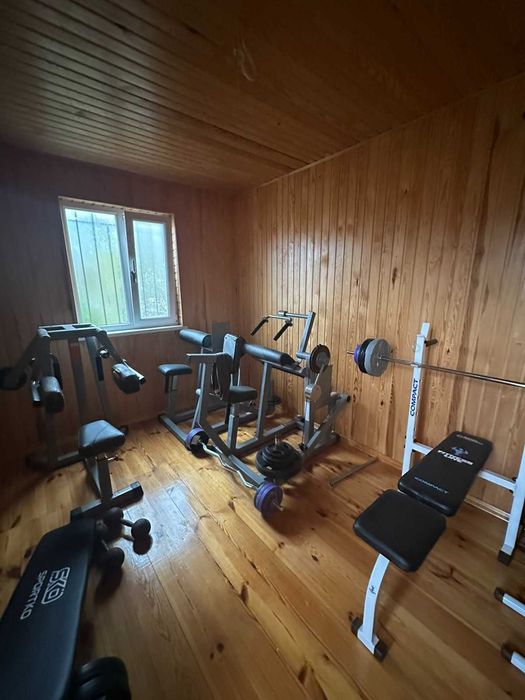 Продаж будинку в Левкові